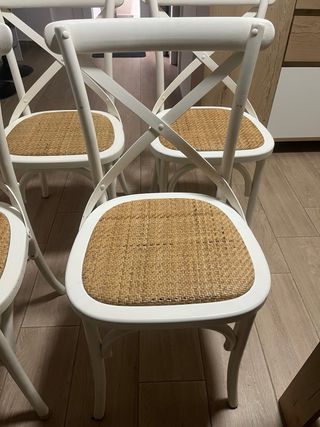Sillas blancas vintage El Corte Inglés (4 uds)