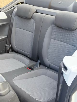 Volkswagen Beetle Cabrio CUP !!