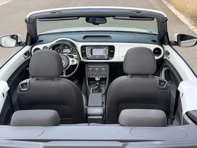 Volkswagen Beetle Cabrio CUP !!