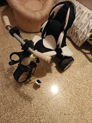 Triciclo para bebés