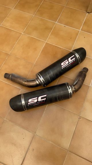 Escapes SC Project Triumph Street Triple 675 2012