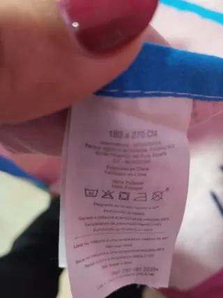 Colcha infantil reversible pirata y ballenas