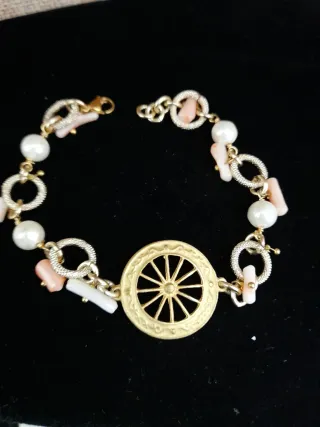 Bracciale metallo con ruota carro siciliano