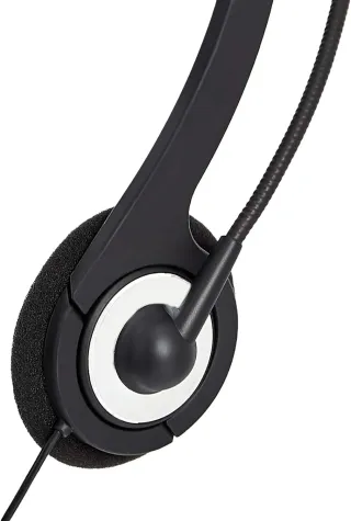 Auriculares USB Amazon Basics con micrófono y función de silencio