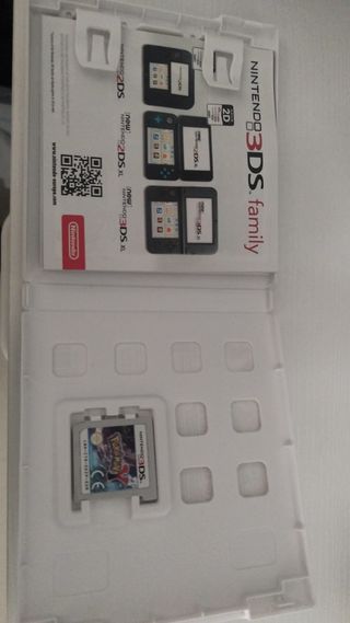 Pokémon Y e Ultraluna Nintendo 3DS RPG