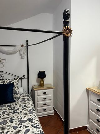 Dormitorio matrimonio con cama Dossier.