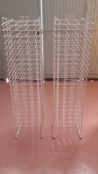 Estantería para cartulinas de metal