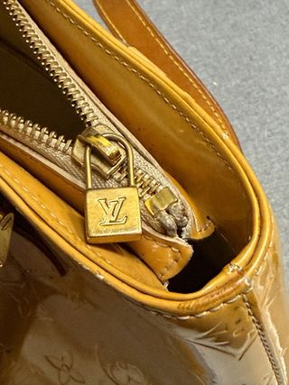 Louis Vuitton Bolso Houston Charol Amarillo