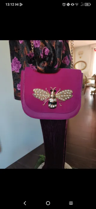 Set maglia, pantaloni, borsa e scarpe