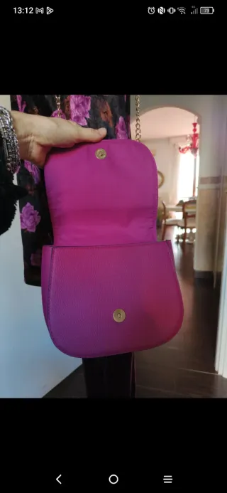 Set maglia, pantaloni, borsa e scarpe