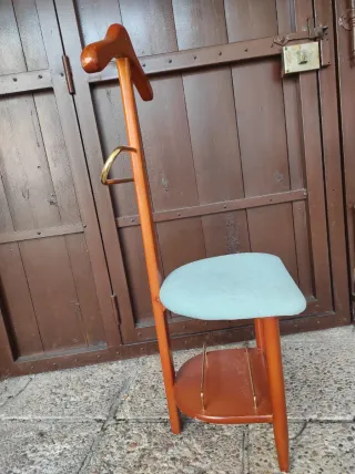 Galán de noche madera y asiento