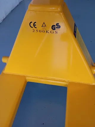 Transpaleta Manual 2.500kg