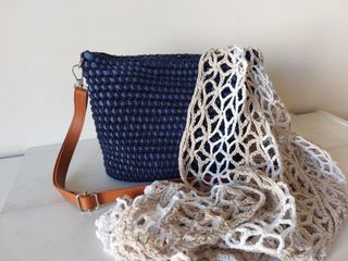 Bolso nuevo crochet combinado en azules