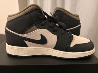 Air Jordan 1 Mid SE Donna Beige Nero