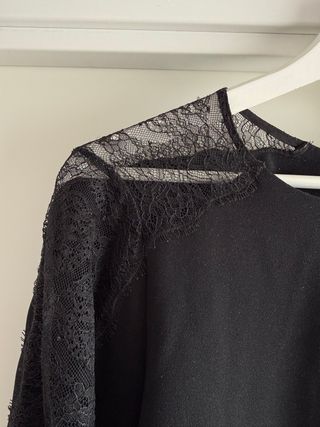Vestido Zara encaje transparencias negro T.M