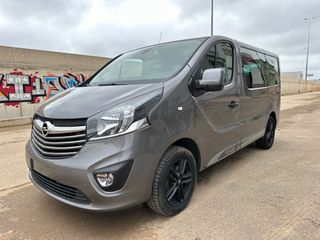 Opel Vivaro Kombi 8 2017