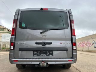 Opel Vivaro Kombi 8 2017