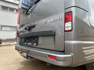 Opel Vivaro Kombi 8 2017