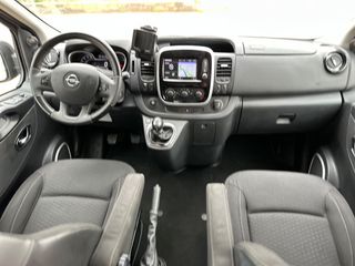 Opel Vivaro Kombi 8 2017