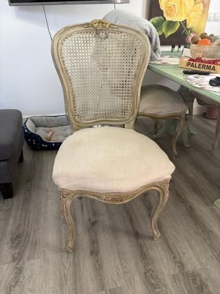 Sillas vintage de madera y ratán