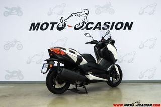 YAMAHA X-MAX 300 -APTA A2-