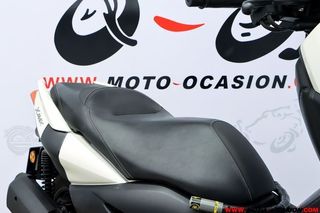 YAMAHA X-MAX 300 -APTA A2-