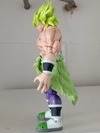 Figura Broli Dragon Ball Z. Bandai