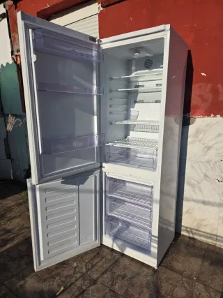 Nevera Beko Blanca