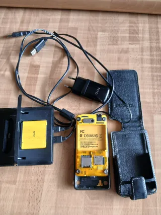 Teléfono Móvil HTC HD Mini Negro