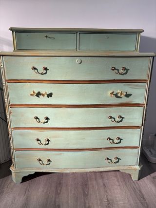 Cómoda vintage madera verde y dorada