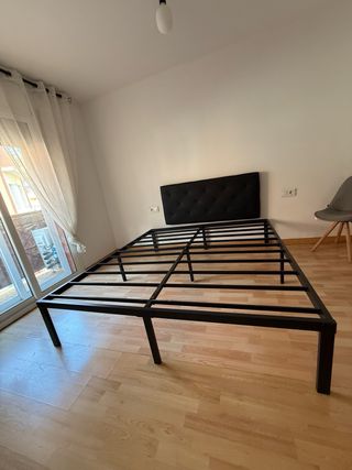 Somier 180cm con Cabezal Negro