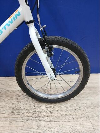 Bicicleta niños 16 pulgadas Btwin 100 Inut blanca 4,5 -6