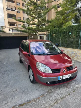 Renault Grand Scenic 2005