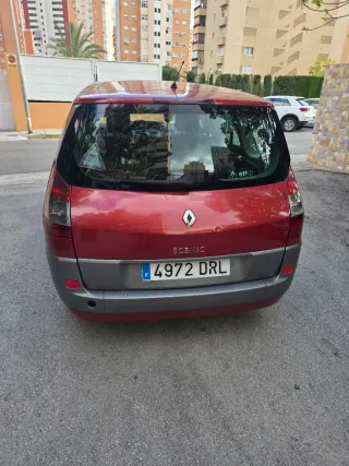 Renault Grand Scenic 2005