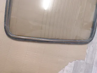 Luna trasera Ford Escort mk3