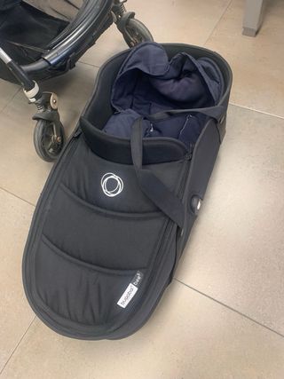 Cochecito Bugaboo de bebé con estampado geométrico