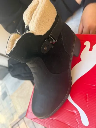 Botines negros con pelo