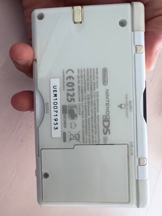 Nintendo DS Lite Bianca + Caricabatterie + custodia