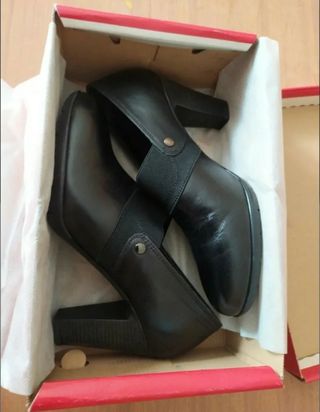 Scarpe antiscivolo in pelle