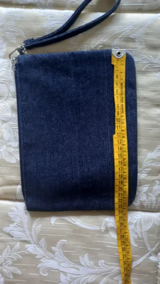 Pochette Guess in jeans blu