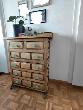 Cómoda/cajonera antigua restaurada madera