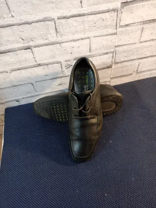 Zapatos de vestir Clarks negros