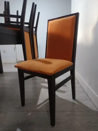 Mesa Comedor Cristal y 6 Sillas Naranja