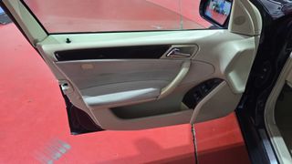 Mercedes-Benz Clase C 2006