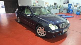 Mercedes-Benz Clase C 2006