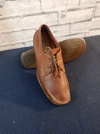 Zapatos de vestir marrones