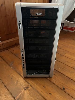 Torre PC NOX Plata y Negra