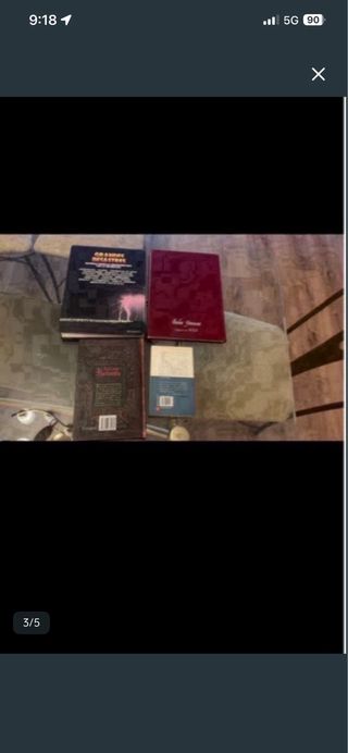 LOTE DE 5 LIBROS Y 2 CÓMICS