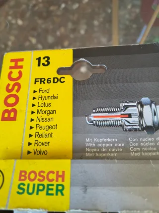 4 Bujías Bosch FR6DC Nuevas