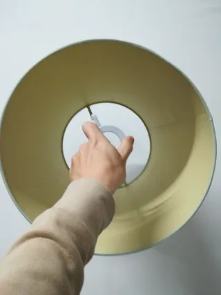 Pantalla lámpara de mesa